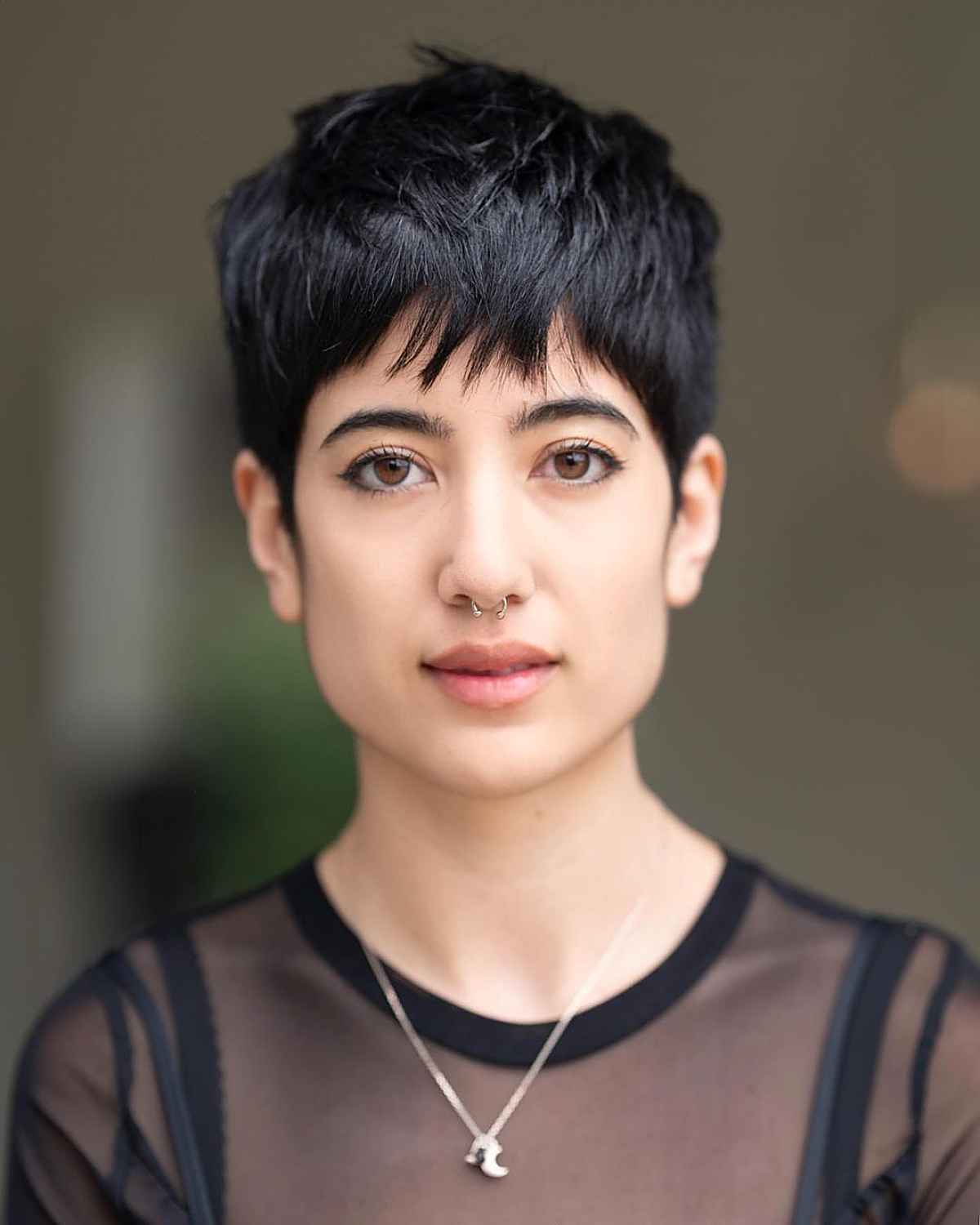 26 Very Short Pixie Haircuts for Confident Women