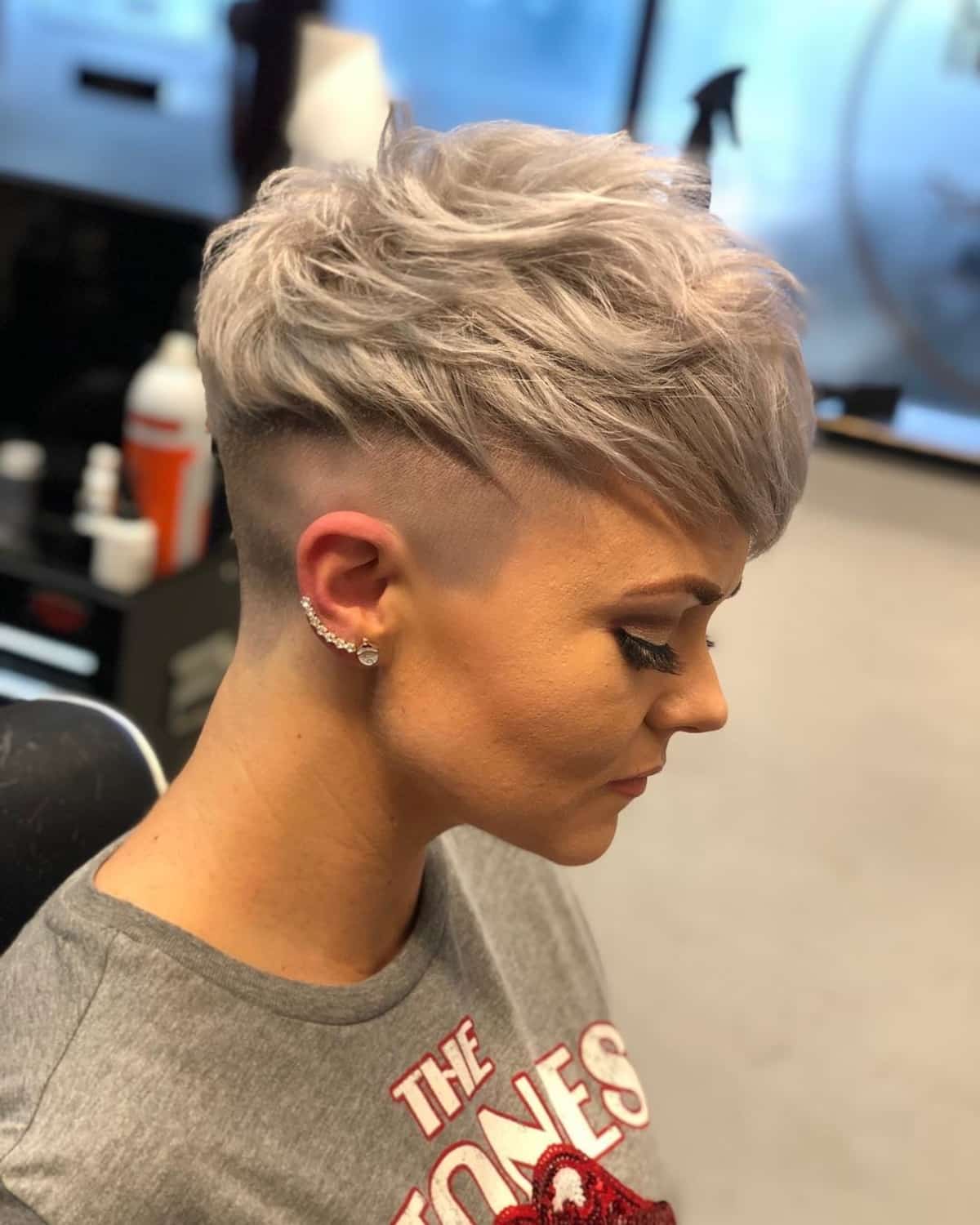 16 Modern Bowl Cut Haircut Ideas for Women