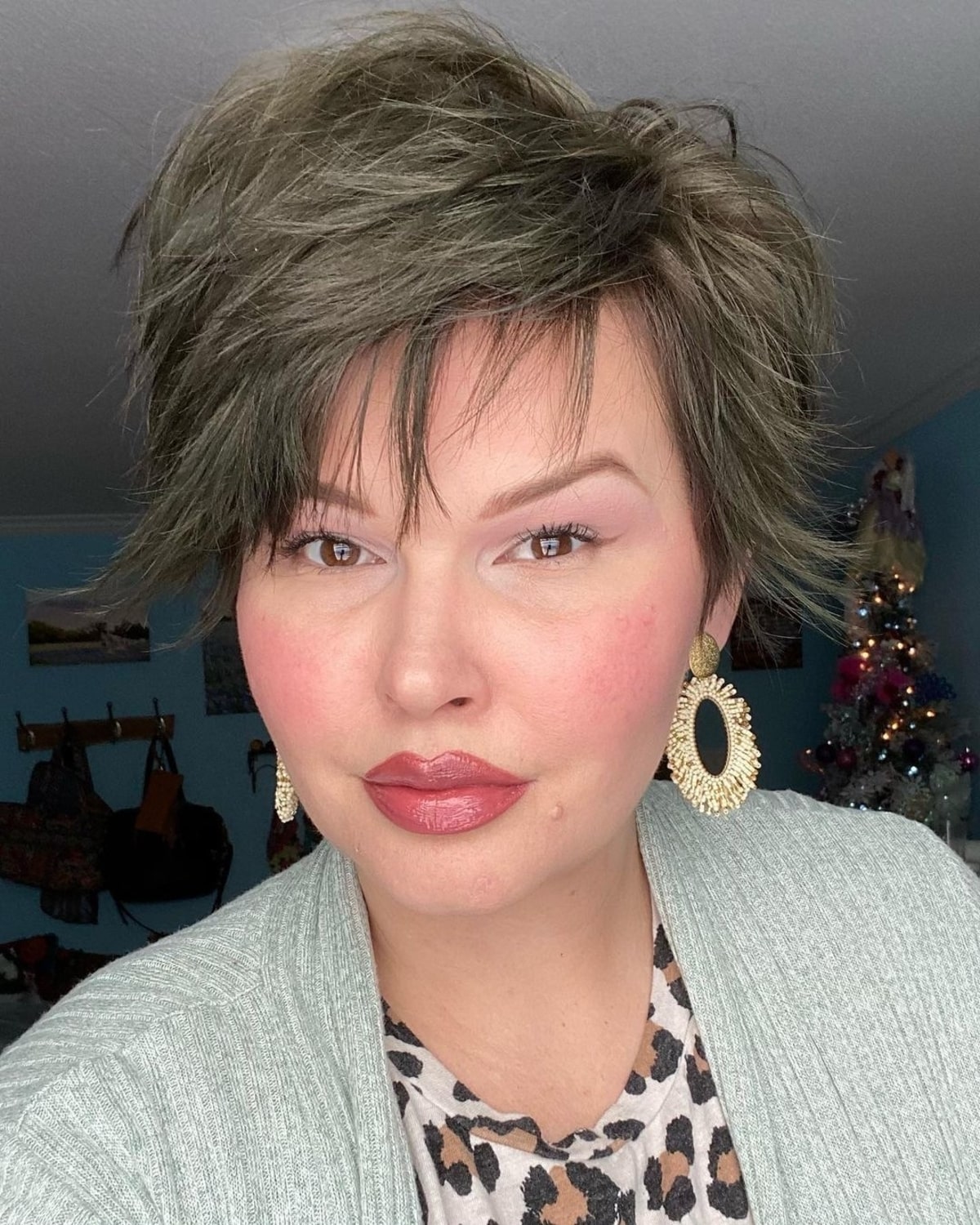 25 Textured Pixie Cut Ideas for a Messy, Modern Look