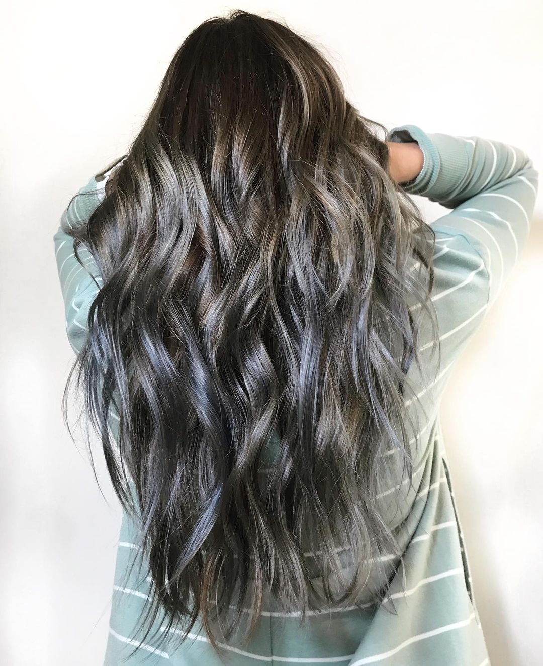 26 Hottest Black Hair with Highlights Trending in 2021