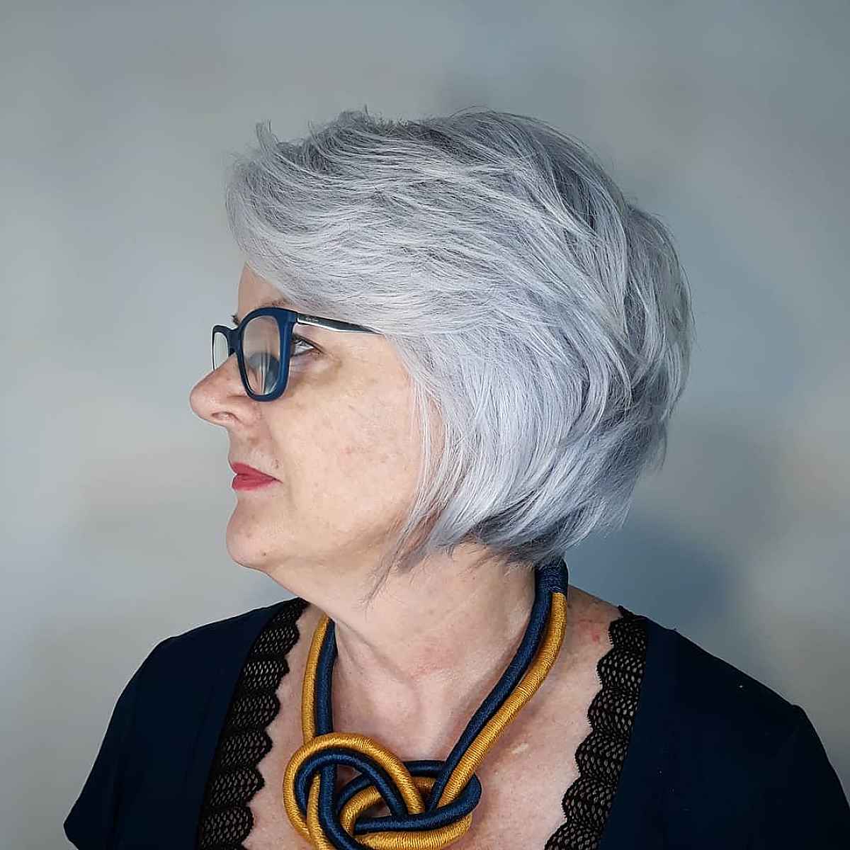26 Ultra-Flattering Hairstyles for Women Over 70 with Glasses
