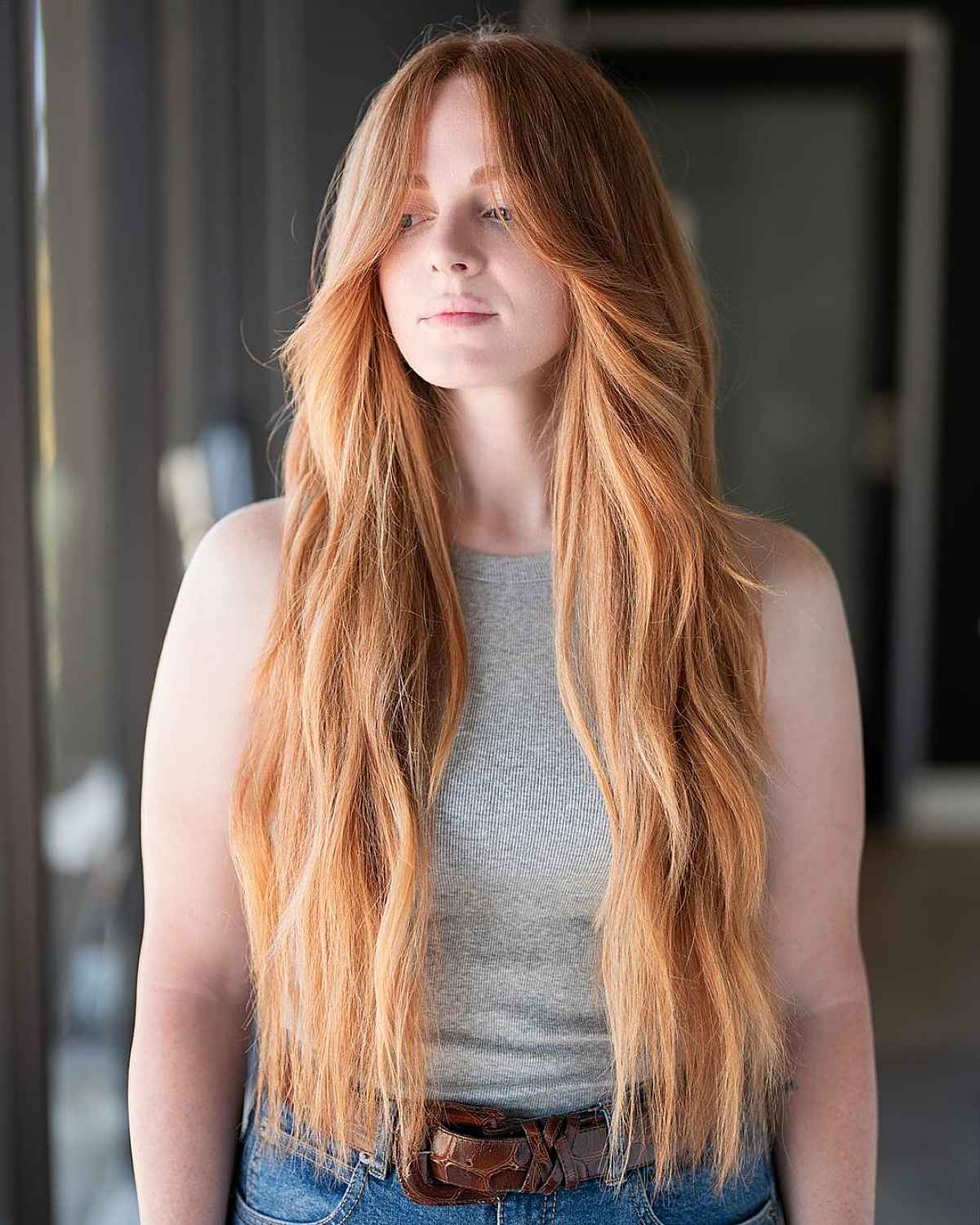 26 Face-Framing Layered Hair with Curtain Bangs Hairstyle Ideas