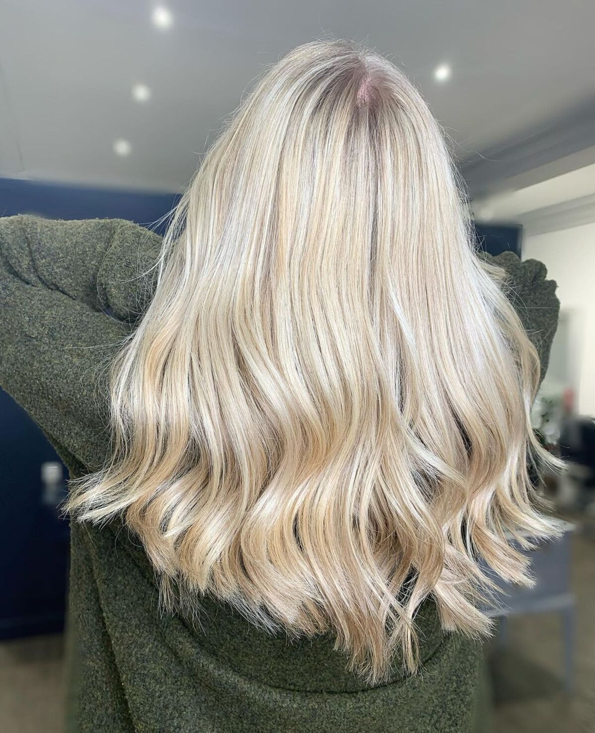 19 Best Champagne Blonde Hair Color Ideas for Every Skin Tone