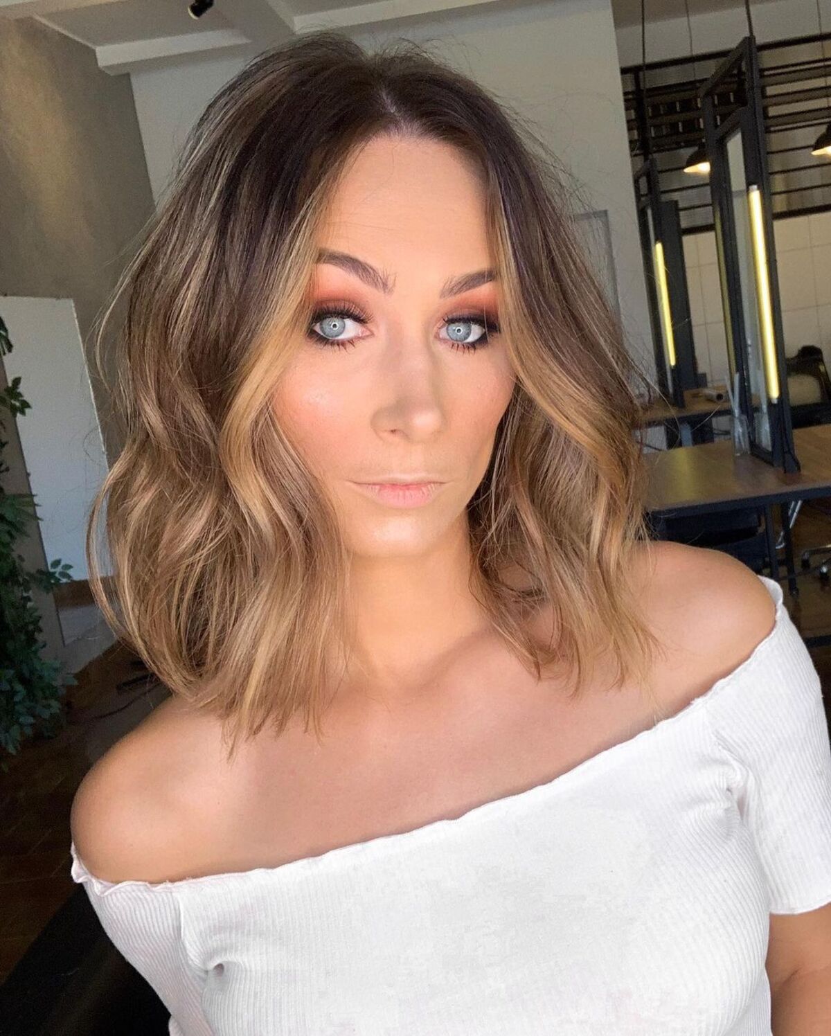 24 Trendiest Long Blunt Bob Haircuts for a Sleek New &#8220;Blunt Lob&#8221;