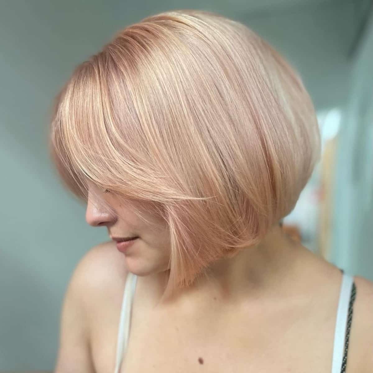 26 Best Ways to Wear Curtain Bangs for Straight Hair, According to Stylists