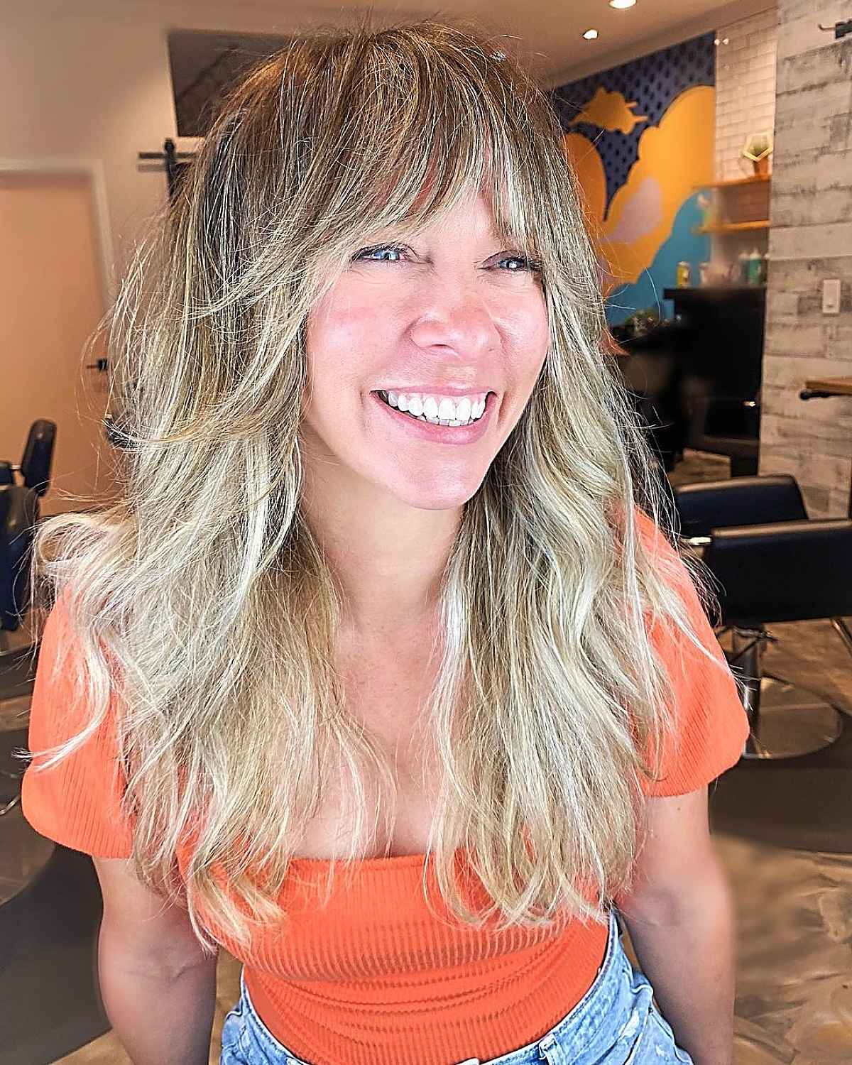 26 Face-Framing Layered Hair with Curtain Bangs Hairstyle Ideas
