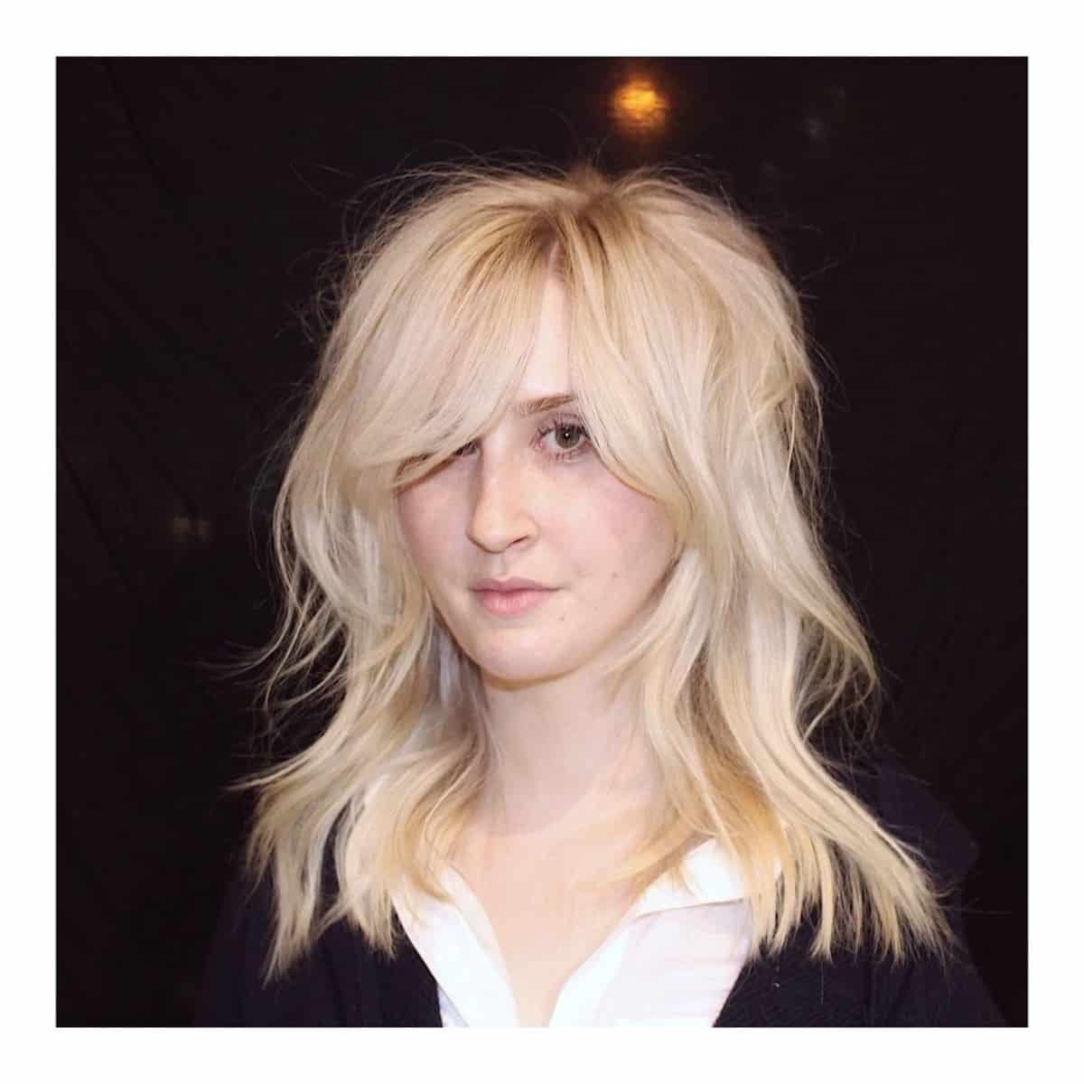 20 Sexiest Long Side Bangs for All Lengths of Hair (2021 Pictures)