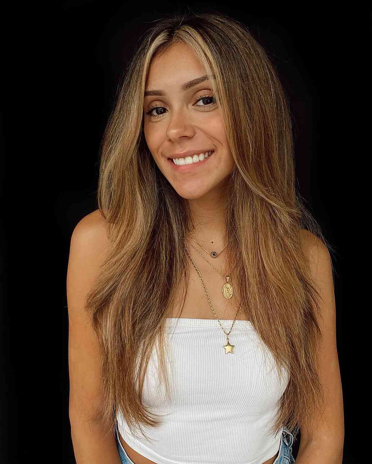 26 Stunning Money Piece Hair Highlights for a Face-Framing Trend