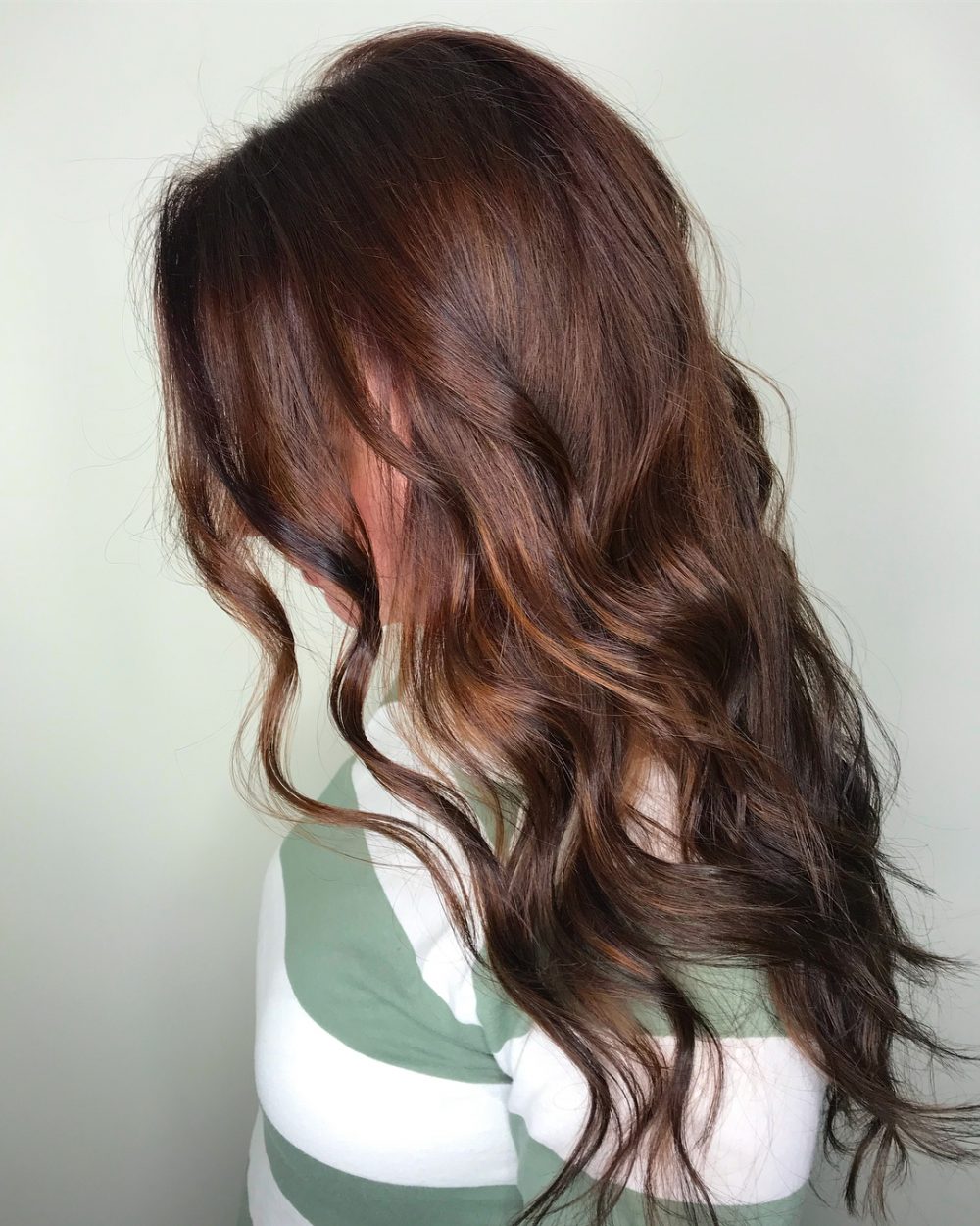 17 Best Reddish Brown Hair AKA &#8220;Red Brown Hair&#8221; Color Ideas