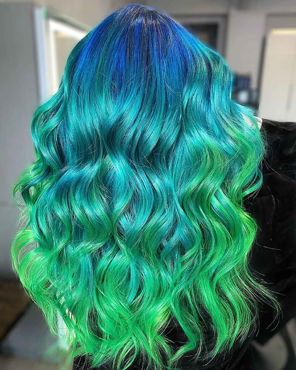22 Hottest Mermaid Hair Color Ideas (Pictures for 2021)