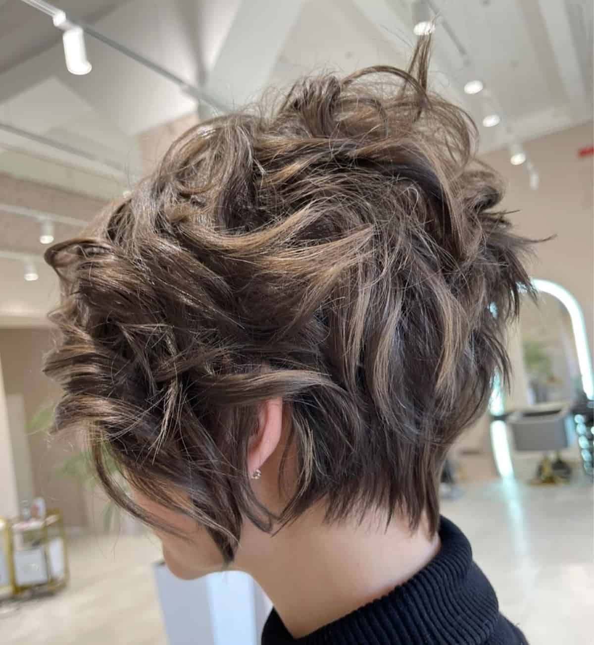 25 Textured Pixie Cut Ideas for a Messy, Modern Look