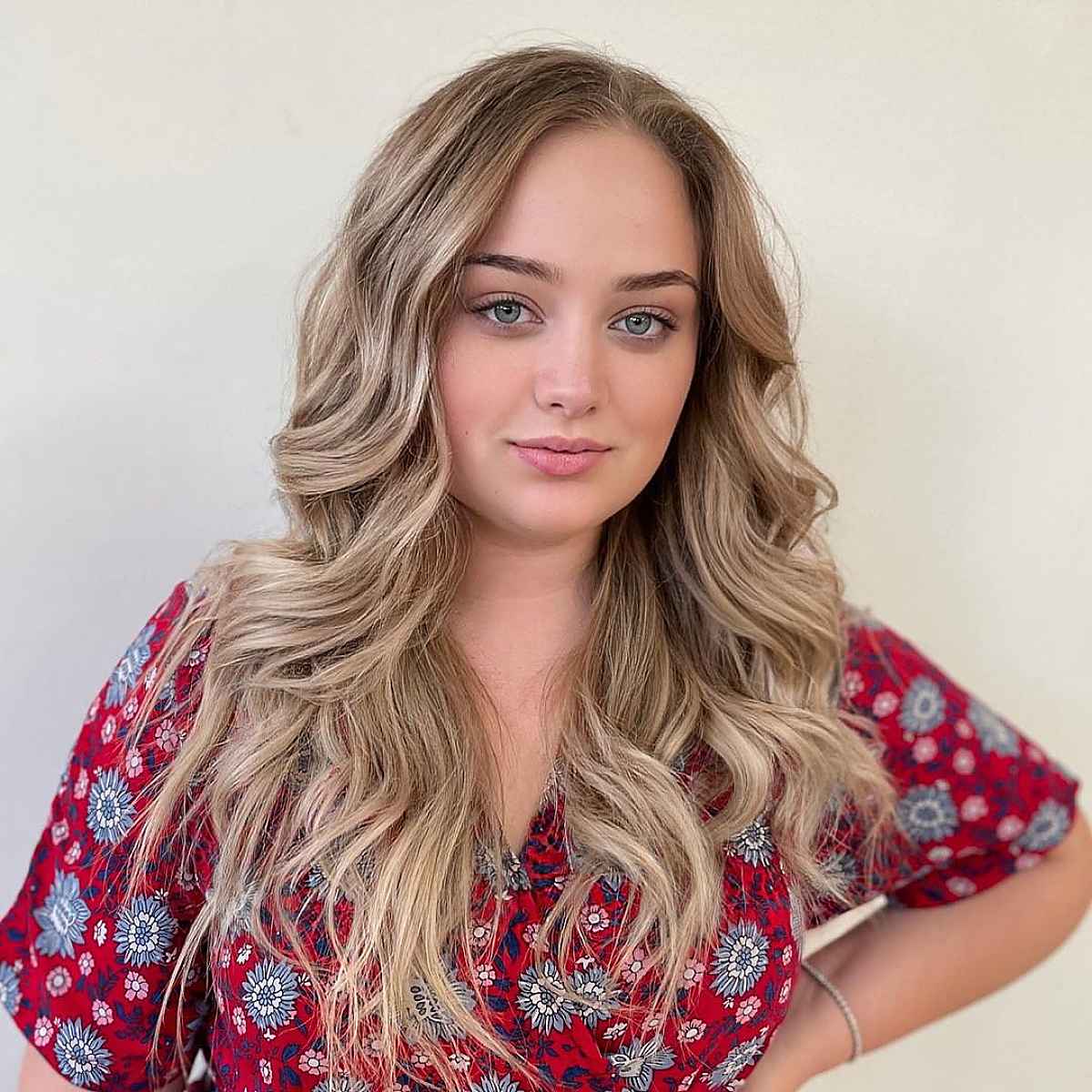 21 Perfect Examples of Dirty Blonde Hair Color Ideas (2021 Looks)