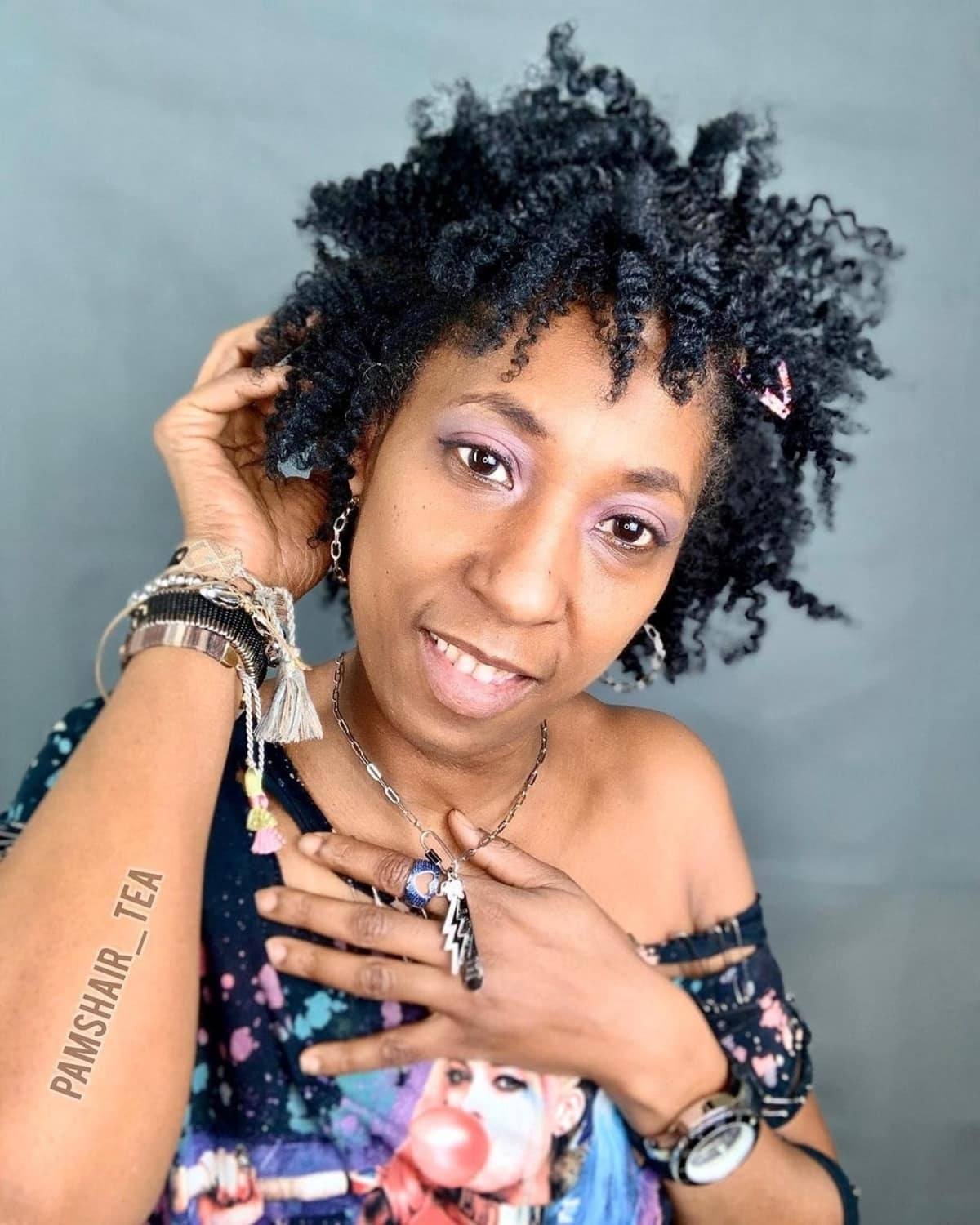 17 Youthful Short Natural Haircuts for Black Women Over 50