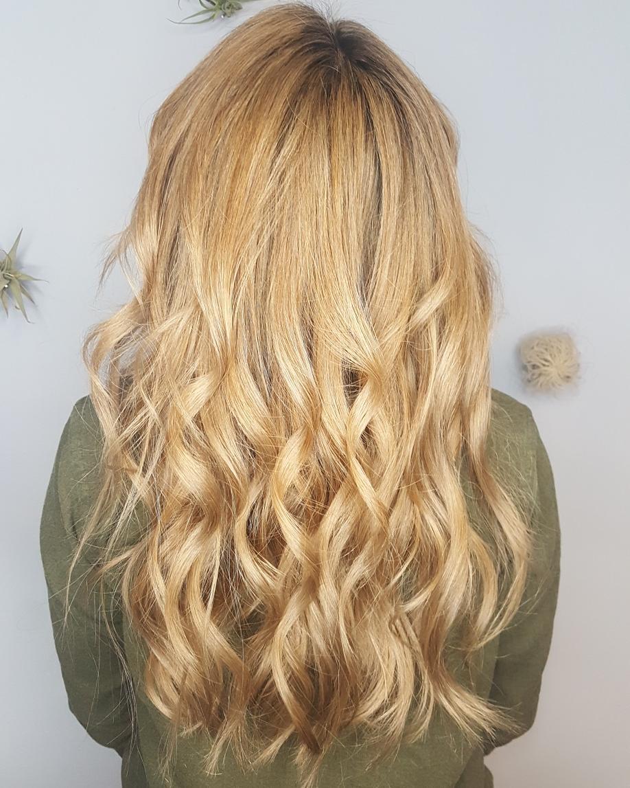 25 Honey Blonde Hair Color Ideas Trending in 2021
