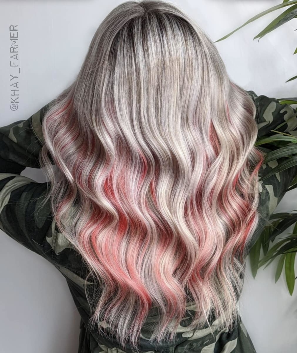 34 Peekaboo Highlights For Fun, Edgy Women (Photo Ideas)