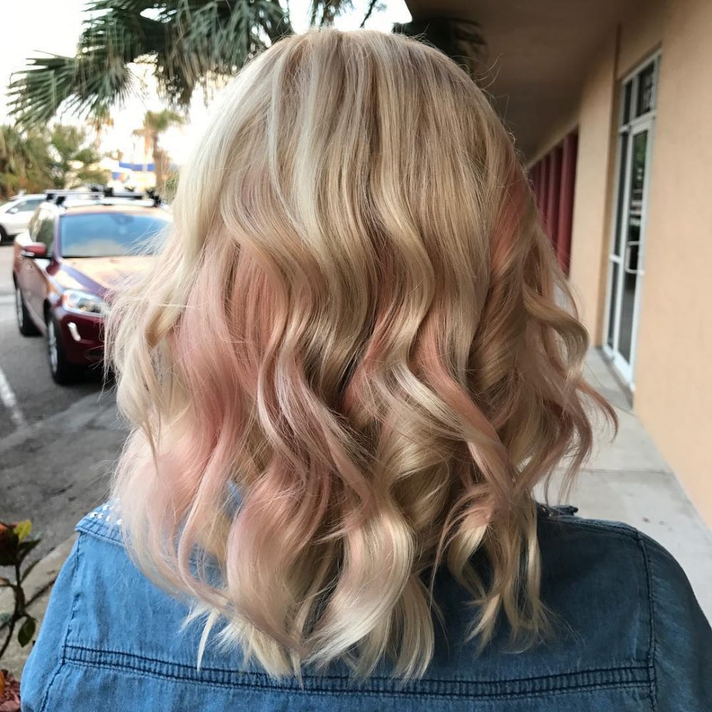 34 Peekaboo Highlights For Fun, Edgy Women (Photo Ideas)