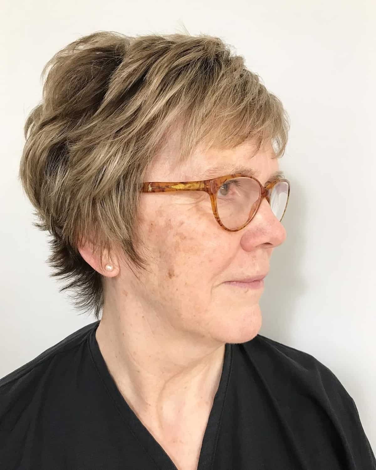 26 Ultra-Flattering Hairstyles for Women Over 70 with Glasses