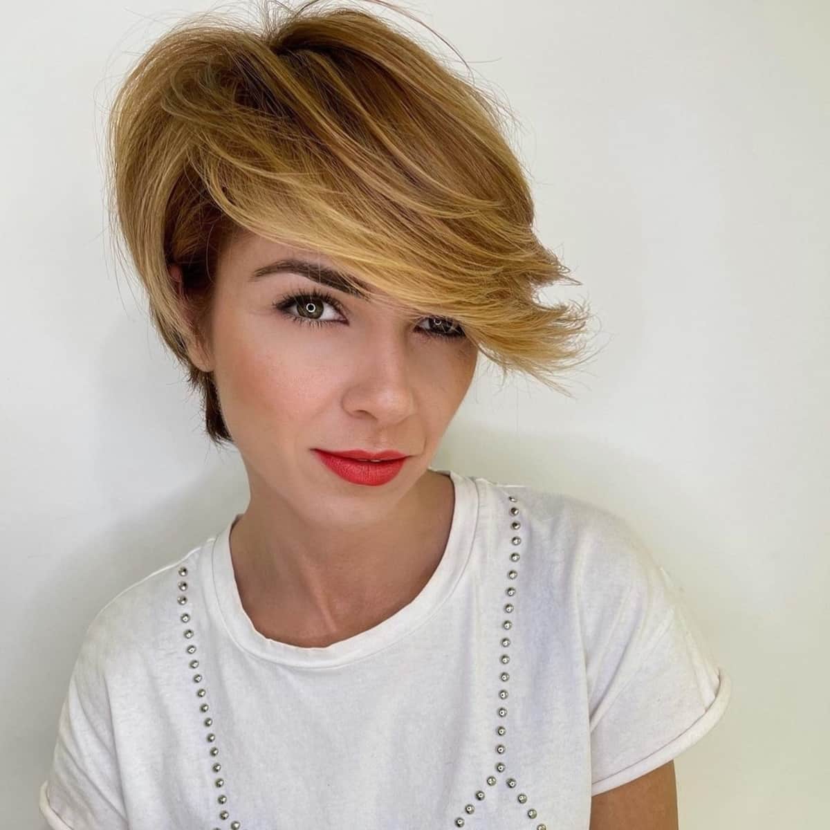 20 Sexiest Long Side Bangs for All Lengths of Hair (2021 Pictures)