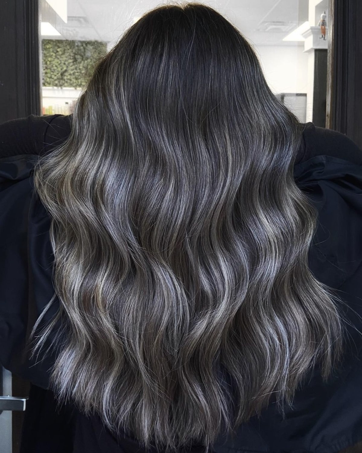 21 Stunning Examples of Balayage for Dark Hair (2021 Pics)