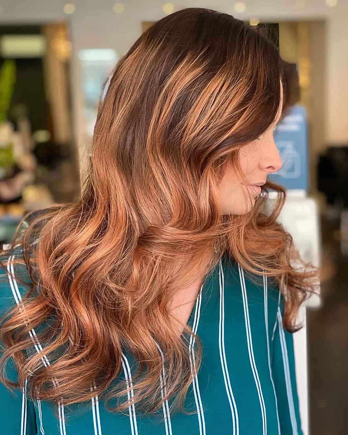 Top 10 Fall Hair Colors for Women Over 40 in 2021
