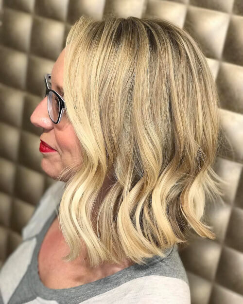 42 Stunning Blonde Highlights of 2021 &#8211; Platinum, Ash, Dirty, Honey, Dark
