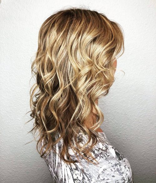 34 Best Caramel Highlights for Every Skin Tone Trending in 2021