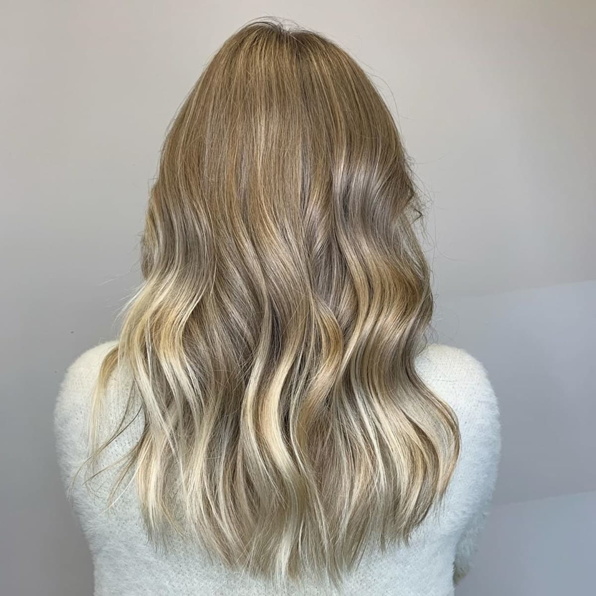 24 Best Ways to Get a Sandy Blonde Hair Color for Natural Depth