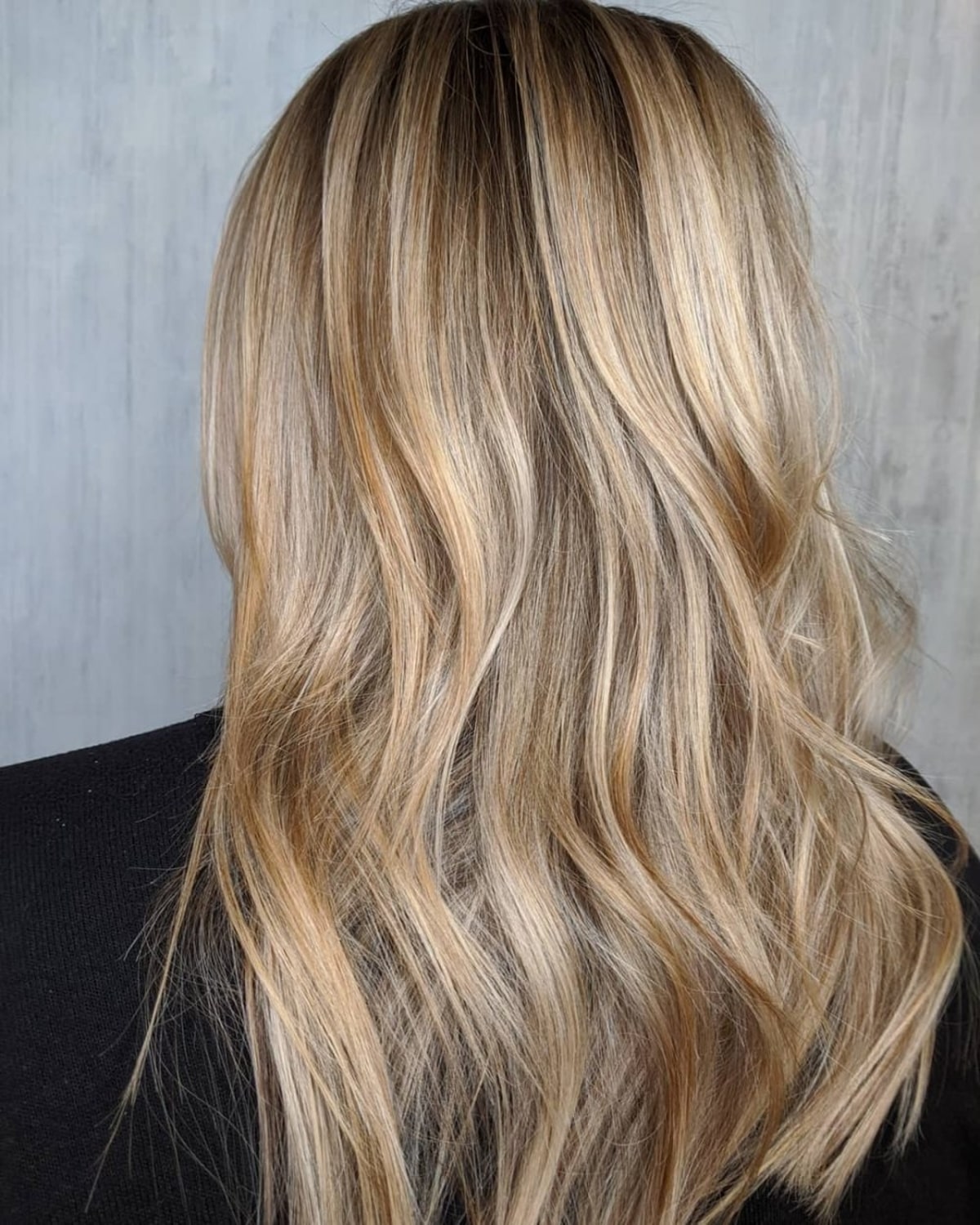24 Best Ways to Get a Sandy Blonde Hair Color for Natural Depth