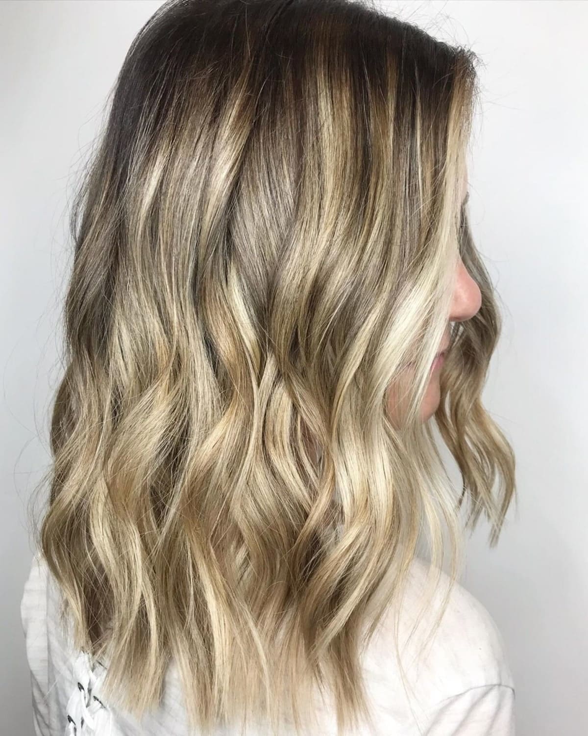 24 Best Ways to Get a Sandy Blonde Hair Color for Natural Depth