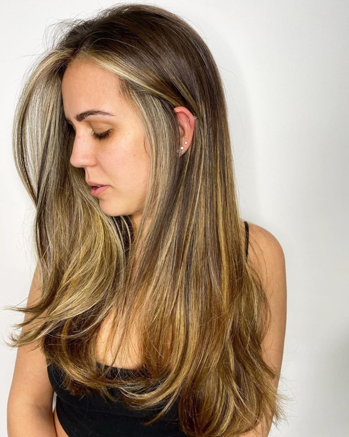 24 Best Ways to Get a Sandy Blonde Hair Color for Natural Depth