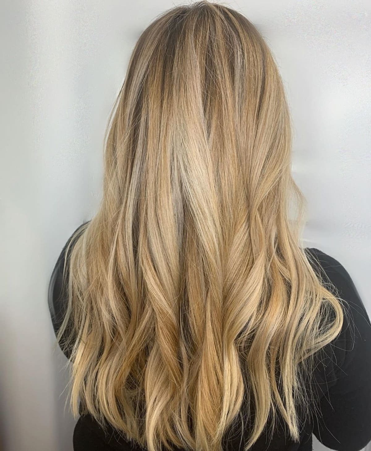 24 Best Ways to Get a Sandy Blonde Hair Color for Natural Depth