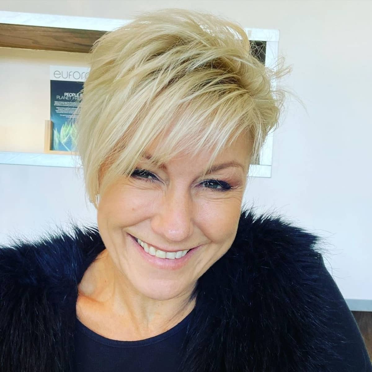 25 Asymmetrical Haircuts for Women Over 60 with Sassy Personalities