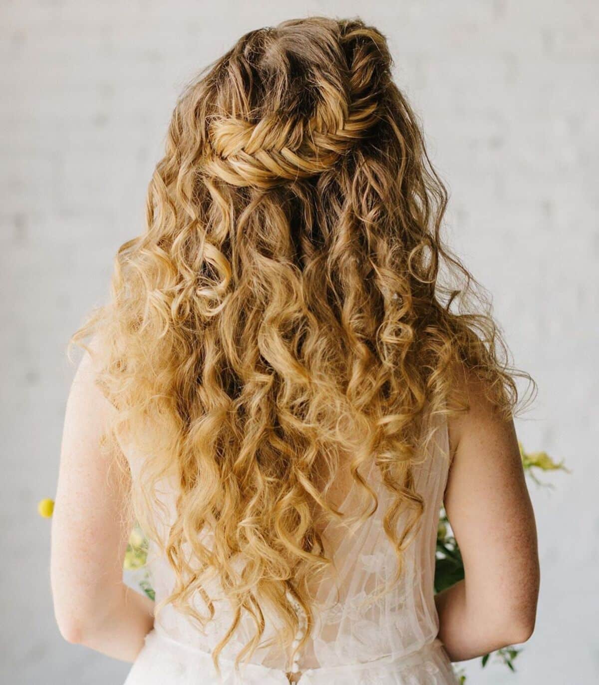 16 Cutest &#038; Easiest Side Braid Hairstyles for Every Hair Length