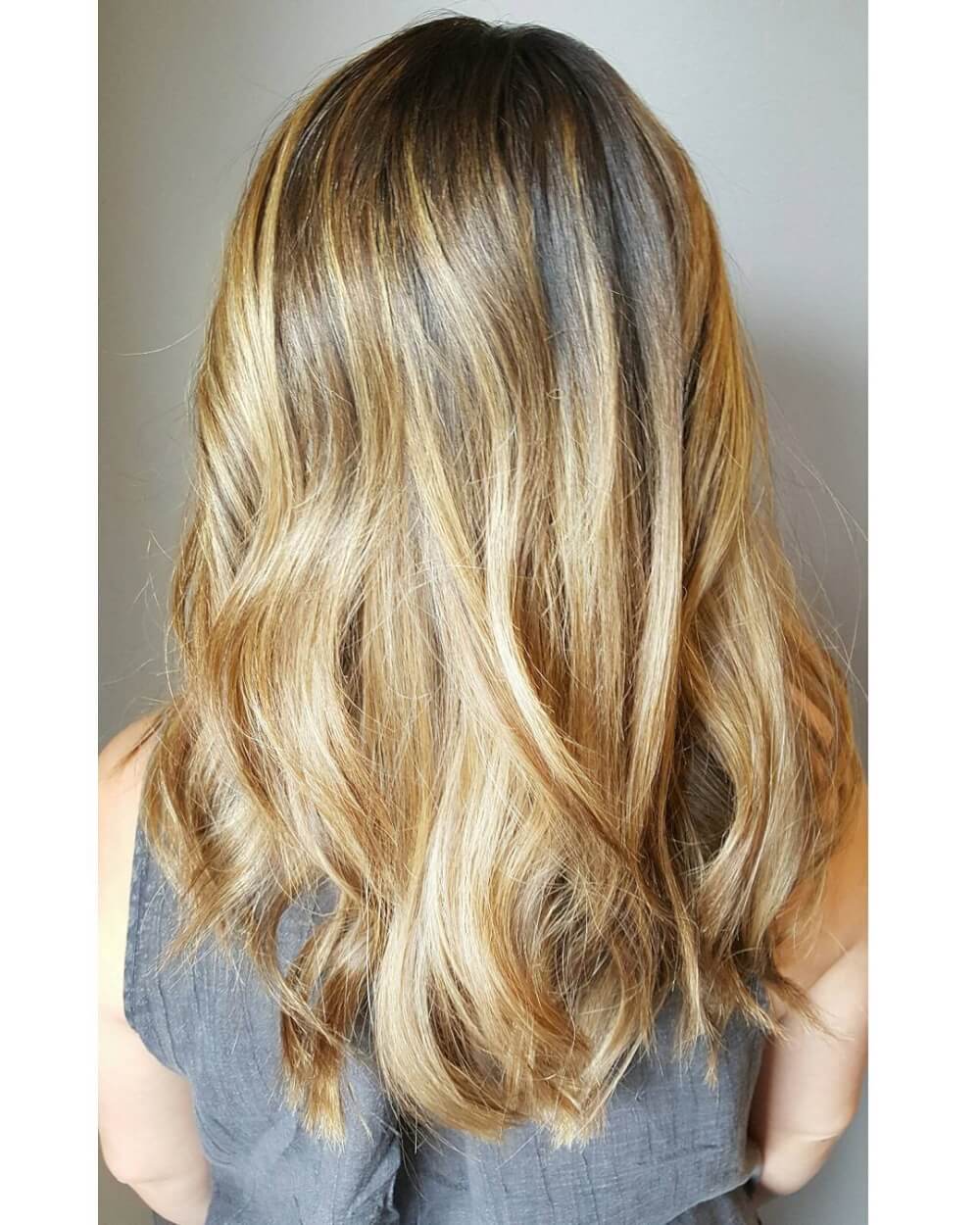 42 Stunning Blonde Highlights of 2021 &#8211; Platinum, Ash, Dirty, Honey, Dark