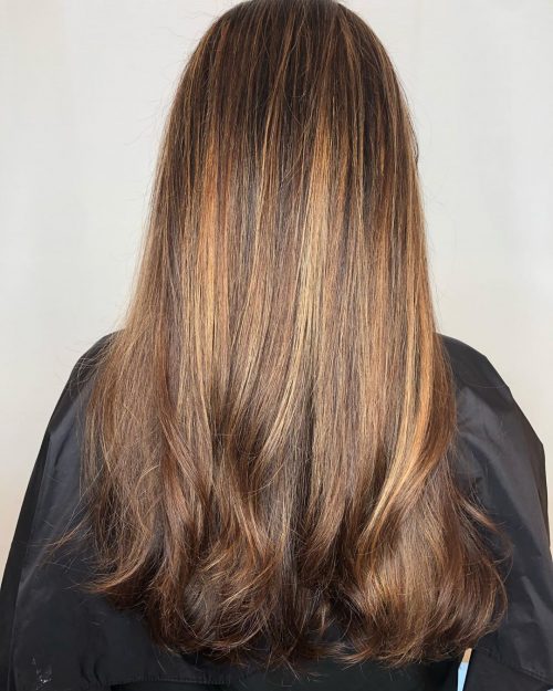 34 Best Caramel Highlights for Every Skin Tone Trending in 2021
