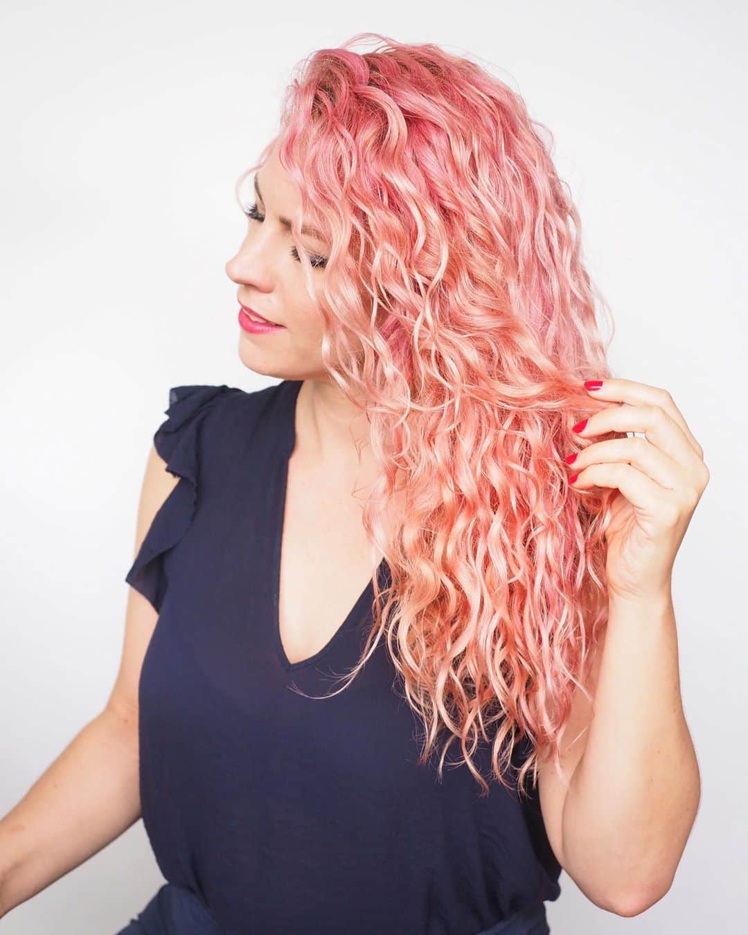 22 Best Strawberry Blonde Hair Color Ideas (Pictures for 2021)