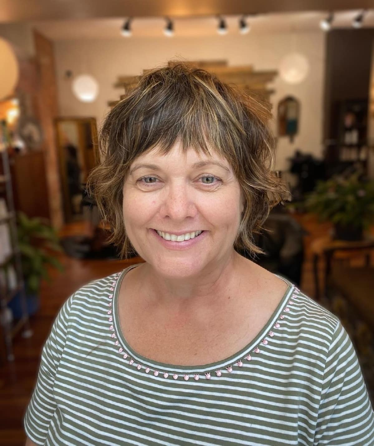 25 Short Shaggy Haircuts Women In Their 60s Can Totally Pull Off