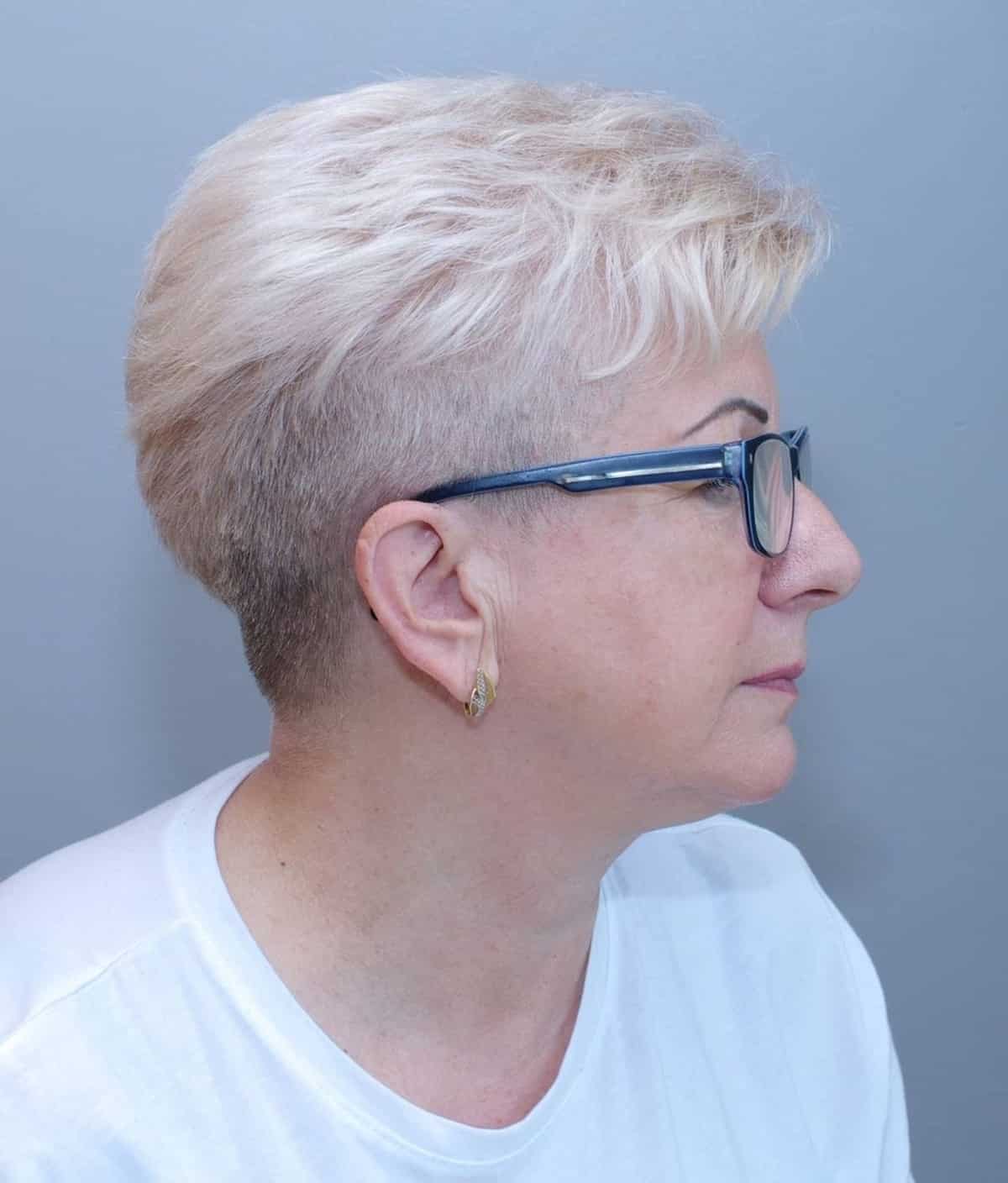 21 Most Flattering Pixie Cuts for Older Ladies with Glasses
