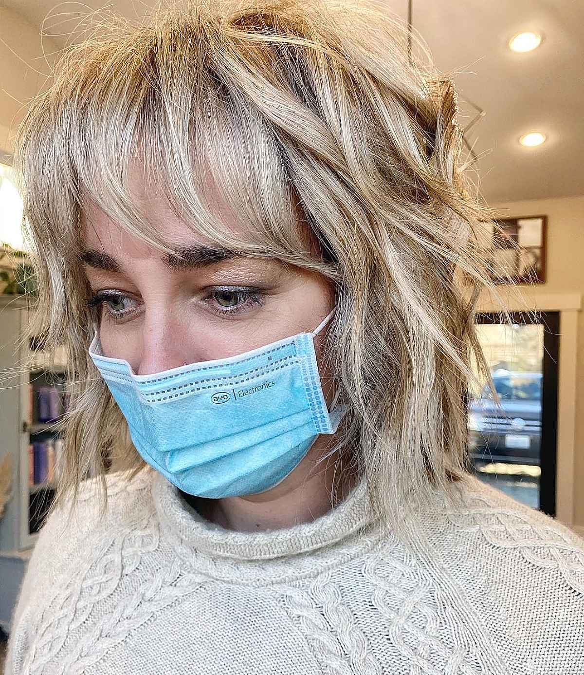 23 Best Ways to Have Feathered Bangs Right Now