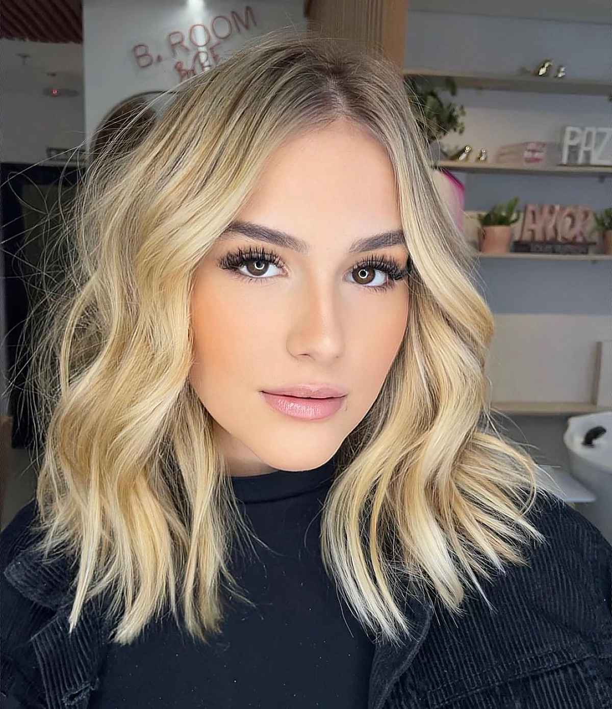 26 Low-Maintenance Medium-Length Haircuts for Busy Women