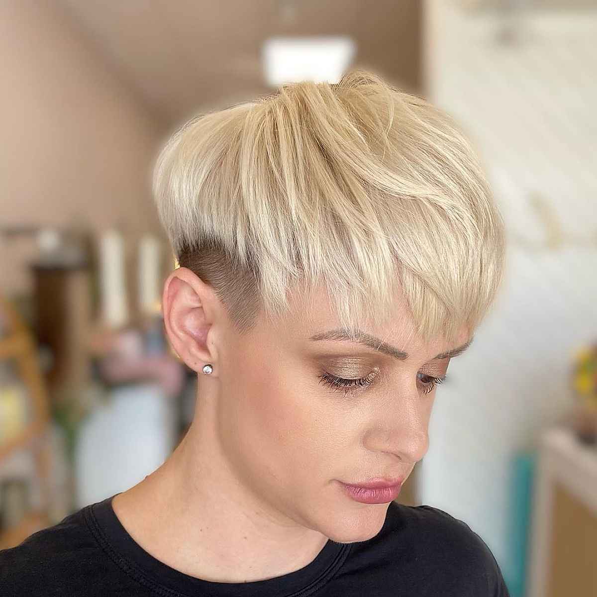 26 Edgy Pixie Cuts for Women of All Ages and Hair Textures
