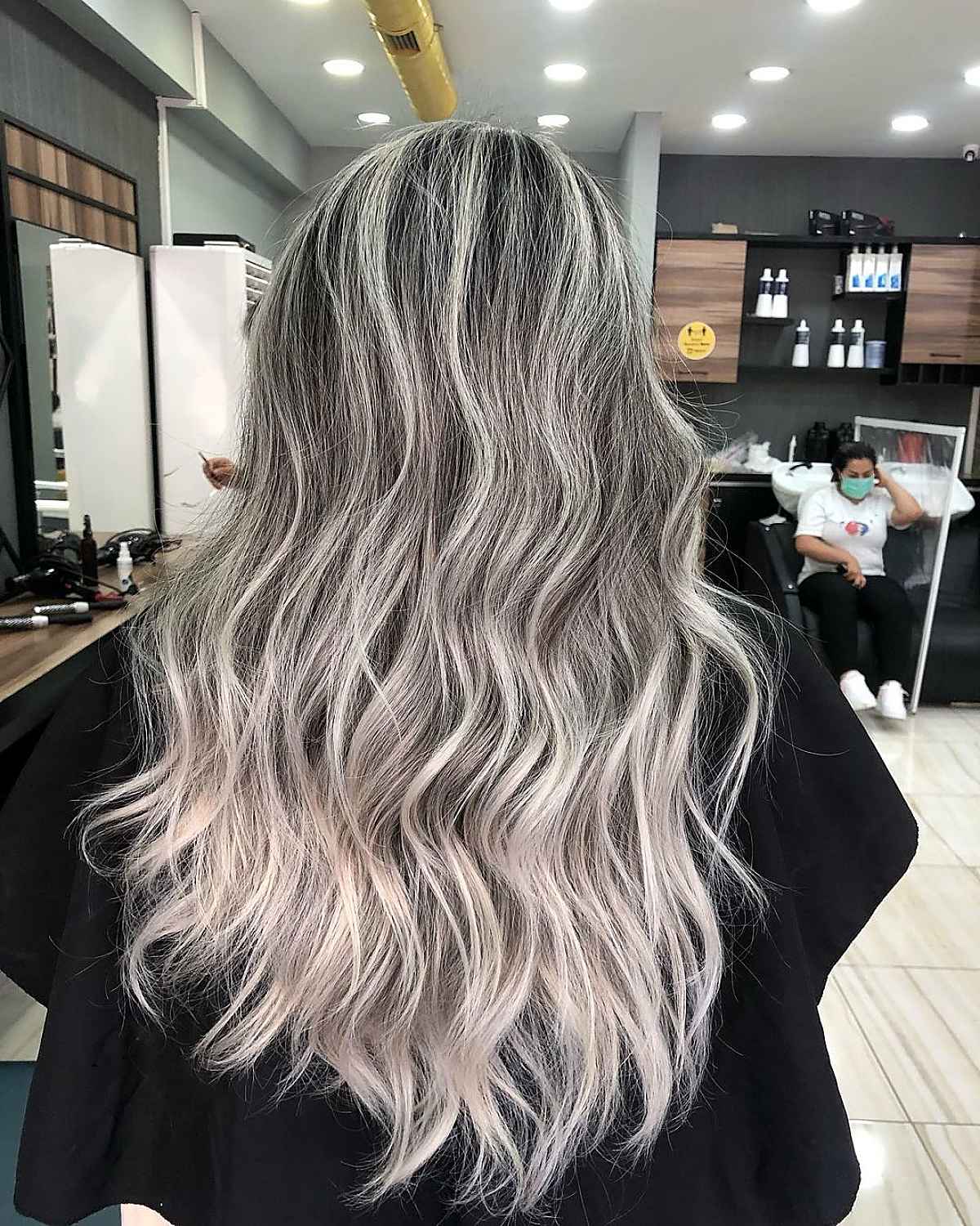 22 Black and Blonde Hair Colors for Edgy Women for 2021