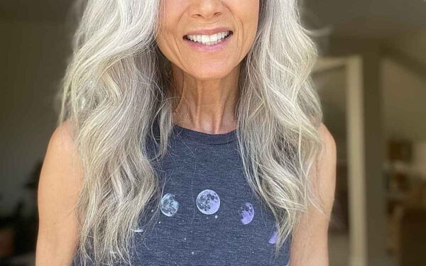 19 Most Flattering Long hairstyles for Women Over 60 with Thick Hair
