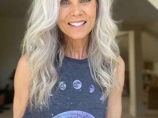 19 Most Flattering Long hairstyles for Women Over 60 with Thick Hair