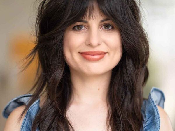 15 Flattering Ways to Wear Bangs for Square Face Shapes