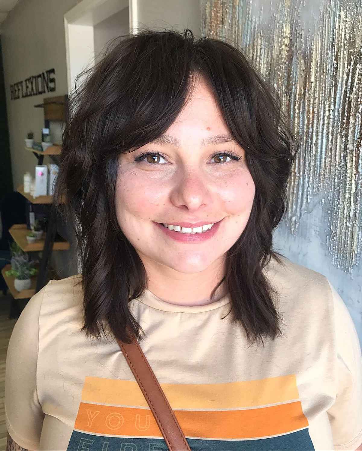 26 Best Ways to Wear Curtain Bangs for a Round Face