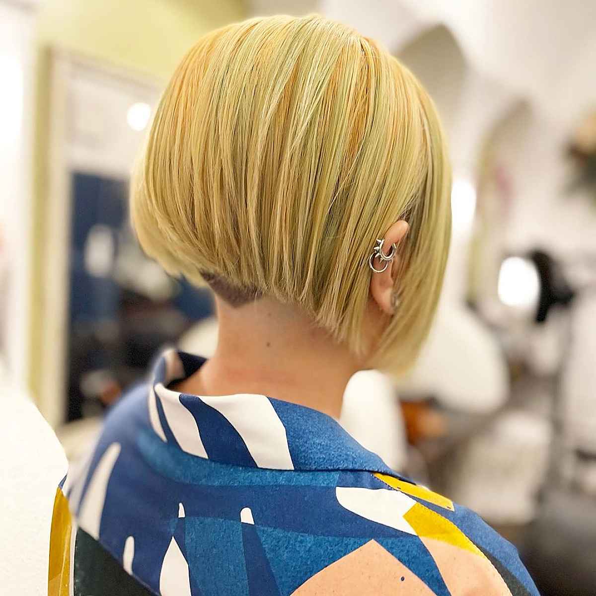 15 Chic Ways to Get a Stacked Bob with An Undercut