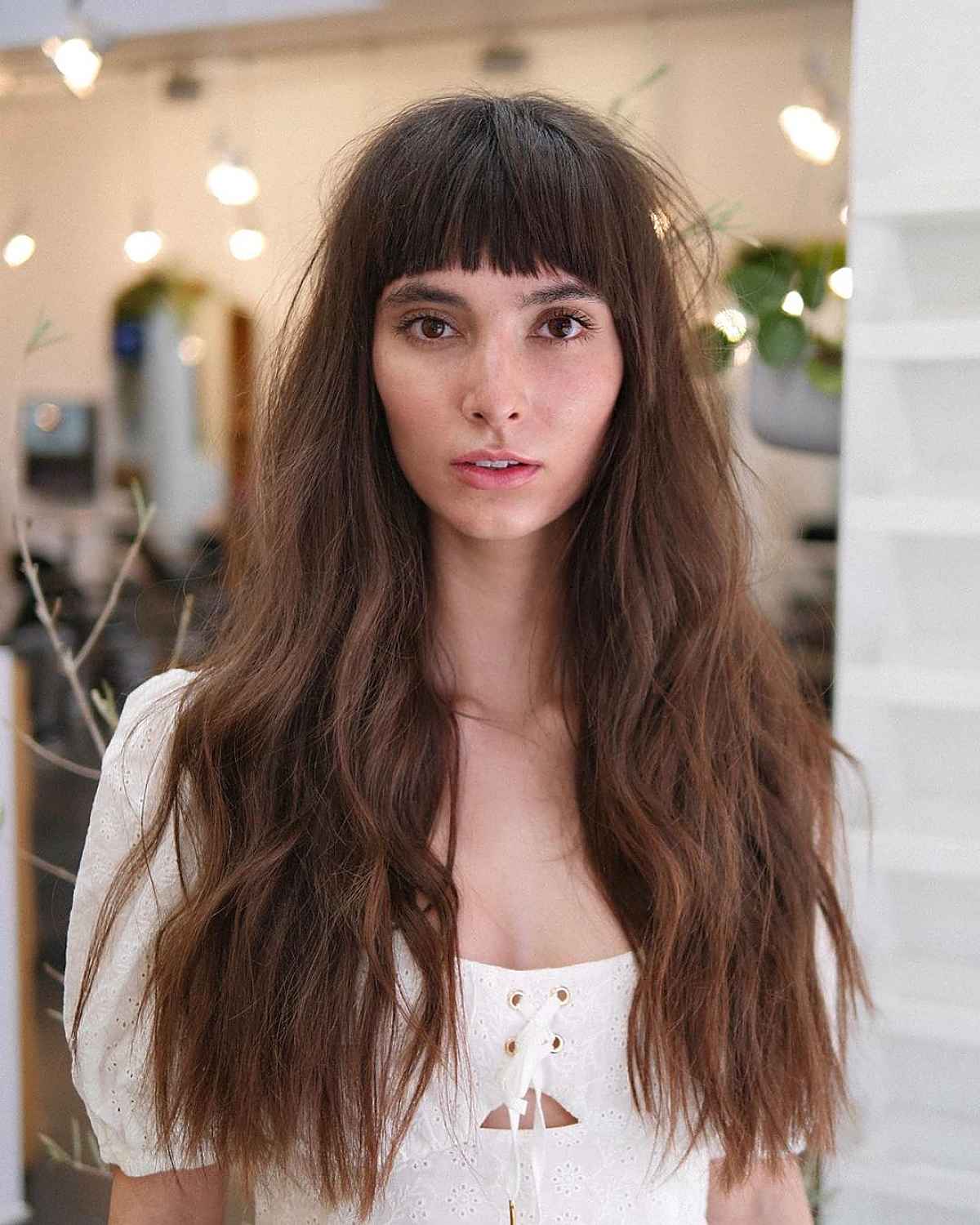 26 Flattering Haircuts for Big Foreheads to Appear Smaller