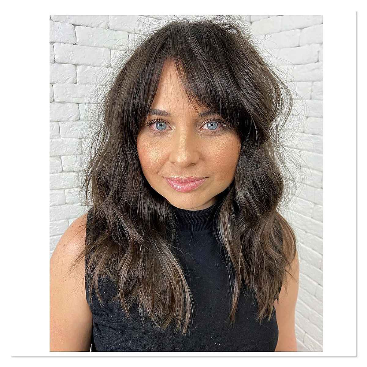 15 Slimming Long Layered Haircuts for Women with Full Faces