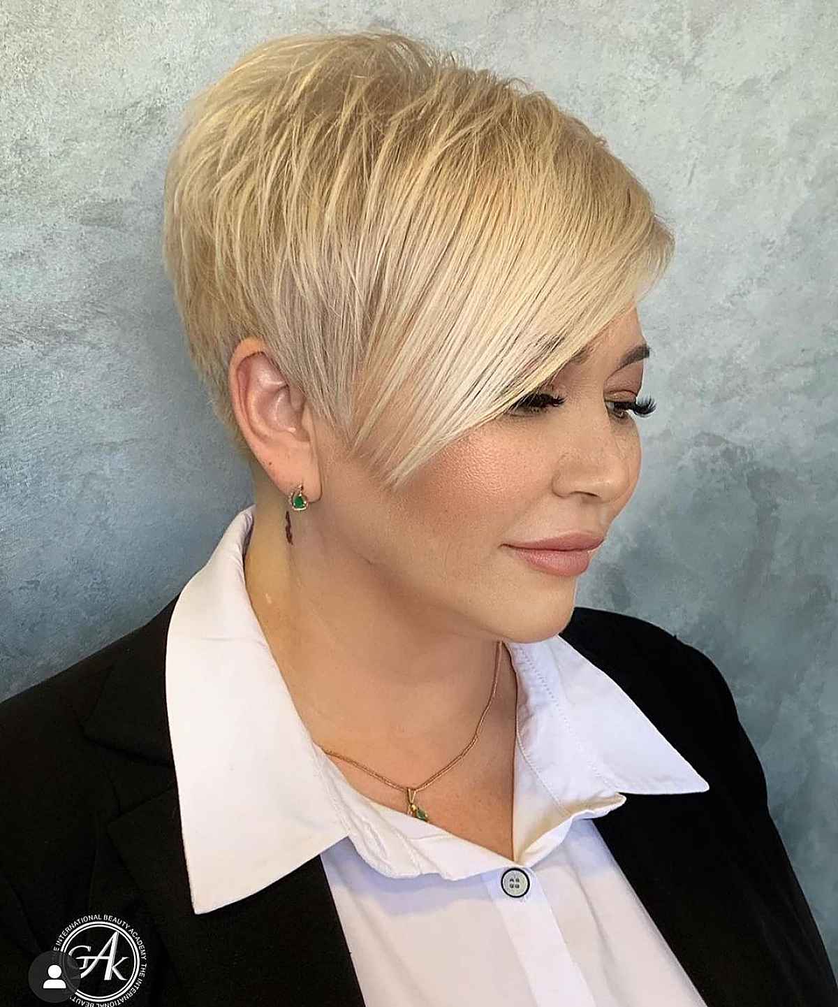 26 Best Layered Pixie Cut Ideas for a Short Crop with Movement